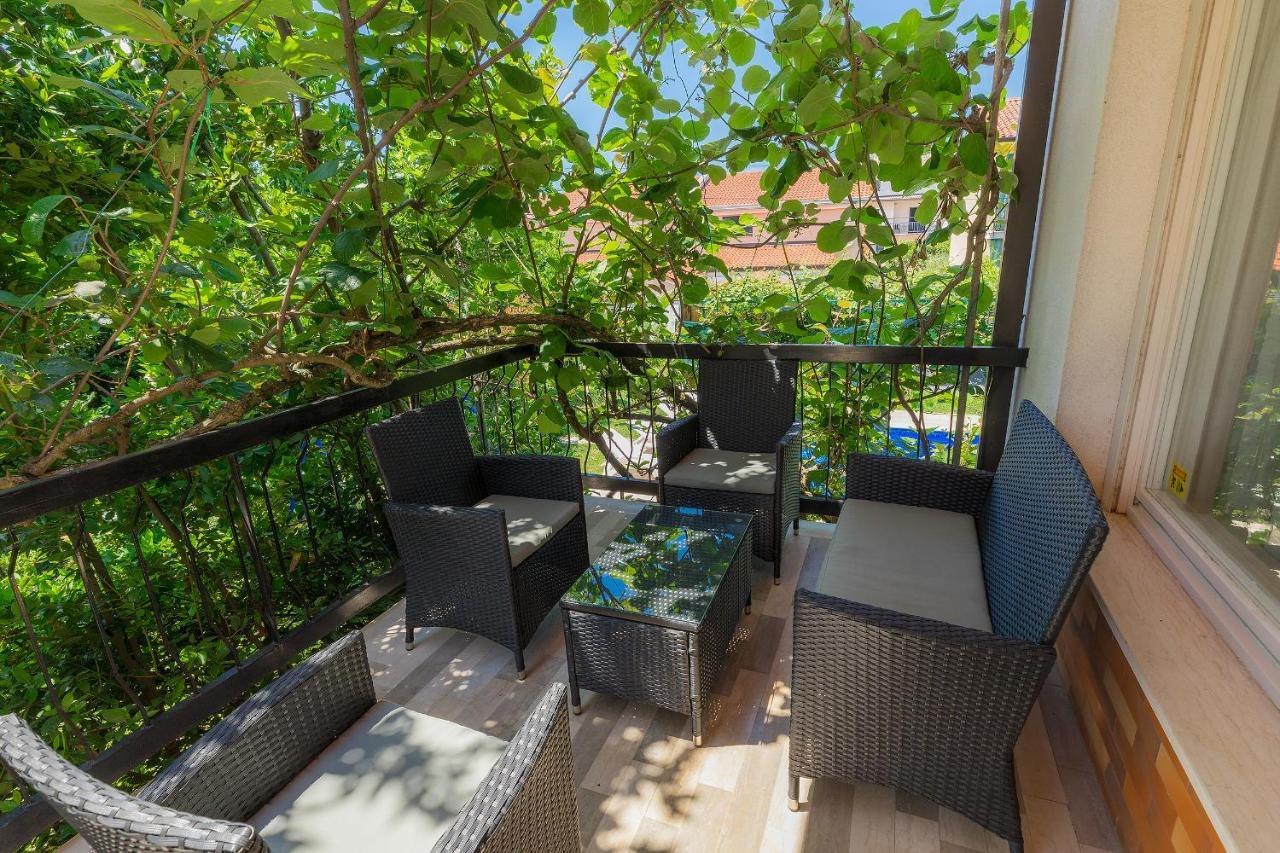 Villa Toni Умаг Екстериор снимка