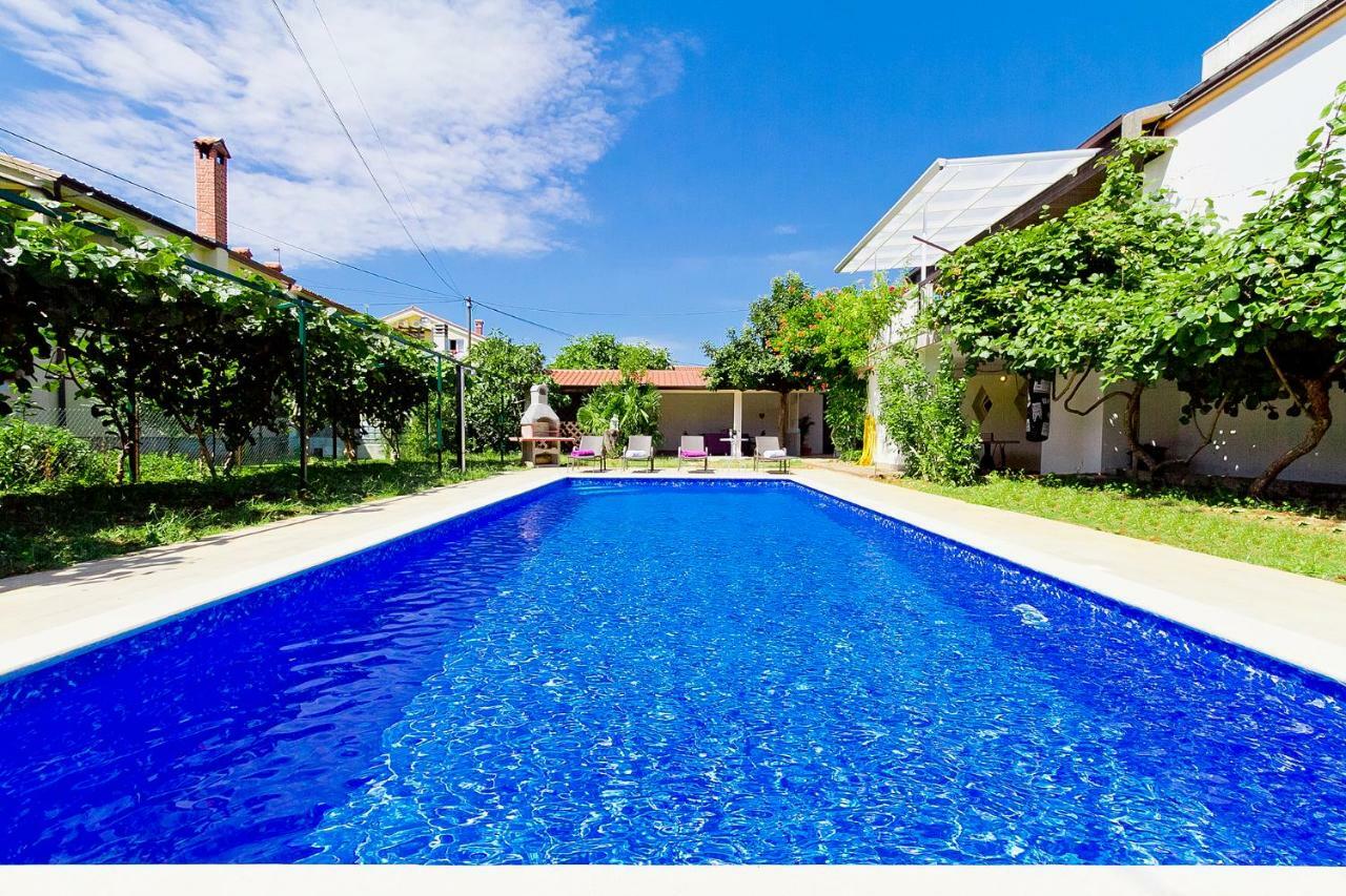 Villa Toni Умаг Екстериор снимка